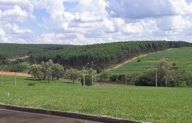 Imagem 3: São Pedro - Terreno Padrão - Loteamento Águas do Campo