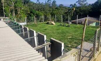 Imagem 5: Fazenda/Sítio/Chácara para venda possui 9400 metros quadrados com 3 quartos