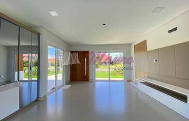 Imagem 2: Casa de condomínio térrea para venda tem 190 metros quadrados com 4 quartos