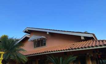 Imagem 3: Casa de condomínio para venda com lindíssimo paisagismo em local privilegiado!