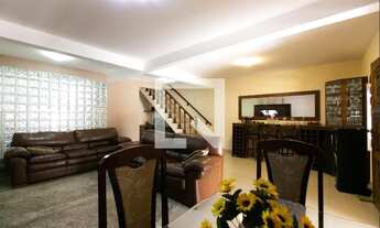 Imagem 4: Casa para Aluguel - Conjunto Residencial Jose Bonifacio, 3 Quartos, 250 m2