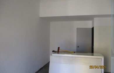 Imagem 3: Loja Comercial c/ aprox. 40m² c/ Banheiro - Gramacho - D.Caxias