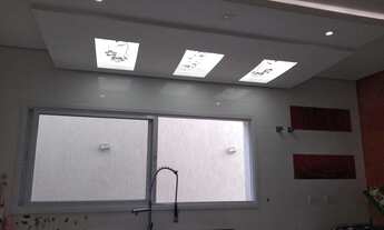 Imagem 6: Suzano vendo sobrado alto padrão com piscina