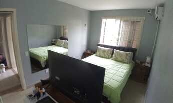 Imagem 3: Apartamento com 2 dormitórios à venda, 70 m² por R$ 265.000,00 - Medianeira - Porto Alegre