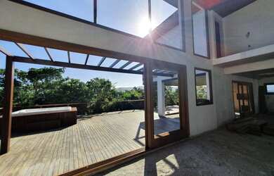 Imagem 5: Casa de condomínio para venda com 236 metros quadrados com 3 quartos, Praia do Silveira, G