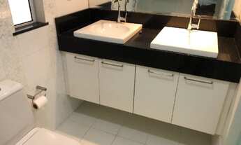 Imagem 2: Casa de condomínio para venda tem 300 metros quadrados com 3 quartos em Tarumã - Manaus