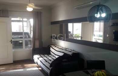 Imagem 4: Porto Alegre - Casa Padrão - Hípica