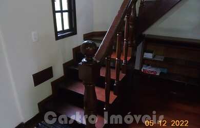 Imagem 6: Próximo ao Quitandinha: Vendo : Estilo Casarão de Época