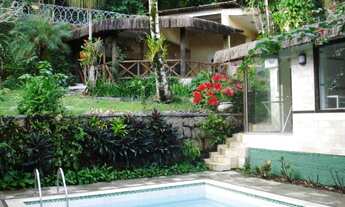 Imagem 2: Águas de Itanhangá - Linda casa estilo Zanine 5 quartos e muito verde a Venda / Rio de Jan