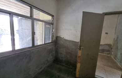 Imagem 5: Casa para venda possui 140 metros quadrados com 2 quartos em Curicica lado brt parcelo dir