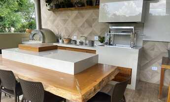 Imagem 6: Casa de condomínio sobrado para aluguel possui 400 metros quadrados com 4 quartos