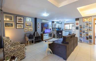 Imagem 7: Porto Alegre - Casa Padrão - Hípica