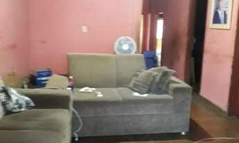 Imagem: Vendo está casa no balneário meia ponte