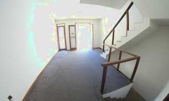 Imagem 4: Casa tríplex no condomínio Chácara das Rosas c/ 2 quartos