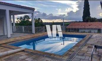 Imagem 2: Linda Casa de Campo 3 dormitórios e com Piscina - 520 m² por R$ 1.275.000 - Portal do Sabi