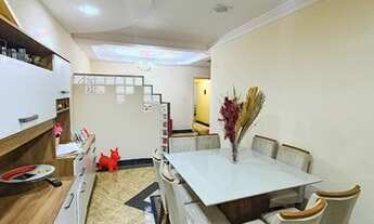 Imagem 4: Casa DUPLEX Próximo ao Centro Comercial de Laranjeiras