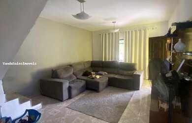 Imagem 2: Casa para Venda em Rio de Janeiro, Campo Grande, 4 dormitórios, 1 suíte, 2 banheiros, 2 va