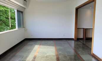 Imagem 2: Apartamento para venda com 140 metros quadrados com 3 quartos em Lagoa - Rio de Janeiro