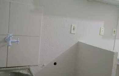 Imagem 4: Aluga apartamento 2 quartos.... 3 andar... muito ventilado... lado da sombra, nascente!