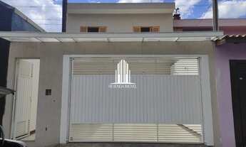 Imagem: Casa com 3 dormitórios, 2 vagas, piscina