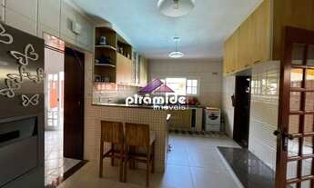 Imagem 5: Casa para venda com 374 metros quadrados com 5 quartos em Urbanova III - São José dos Camp