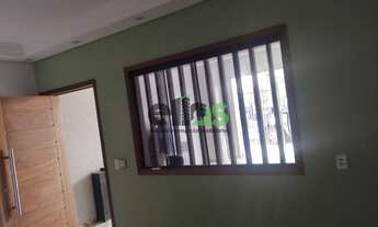 Imagem 2: Casa sobrado c/ 03 dormitórios, 01 suíte, 04 banheiros e portão eletrônico, 187m² construí