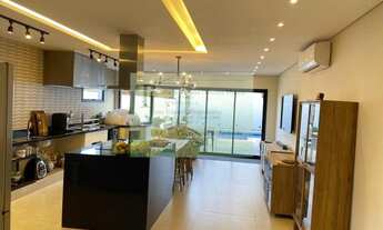 Imagem 7: Casa com 241m² e lote com 548m² - 3 suítes - lazer integrado piscina, churrasqueira e área