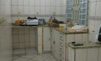 Imagem 5: Casa para venda possui 120 metros quadrados com 3 quartos em Canindezinho - Fortaleza - Ce