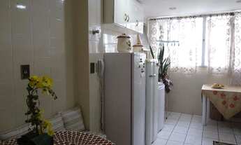 Imagem 2: Porto Alegre - Apartamento Padrão - Cristal