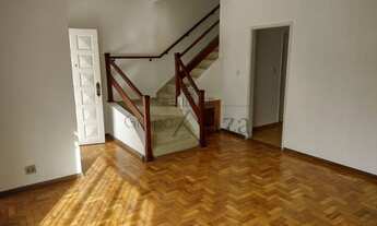 Imagem: Sobrado - Parque Brasil - Jacareí - 3 Dormitórios