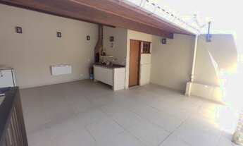 Imagem 5: Casa Riviera c/ 4Qts, 2suítes, 5brs, 2vgs, varanda, churrasqueira, amrs, cisterna