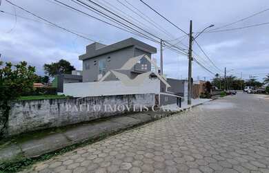 Imagem: Terreno a 230 metros da areia da Praia do
