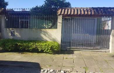 Imagem 2: Porto Alegre - Casa Padrão - Restinga