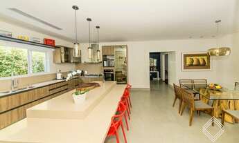 Imagem 7: Casa de condomínio para venda com 385 metros quadrados com 4 quartos