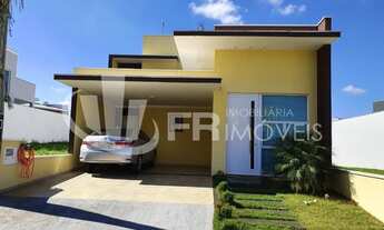 Imagem: Casa de alto padrão à venda - Condomínio