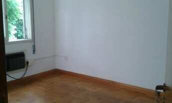 Imagem 7: PORTO ALEGRE - Apartamento Padrão - CRISTAL