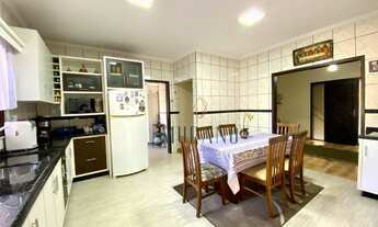 Imagem 7: Sobrado com 3 dormitórios à venda, 260 m² por R$ 1.200.000,00 - Costa e Silva - Joinville