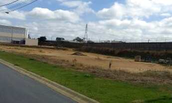 Imagem 3: Terreno industrial em condomínio fechado