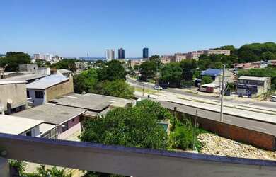 Imagem 2: Porto Alegre - Casa Padrão - Cristal