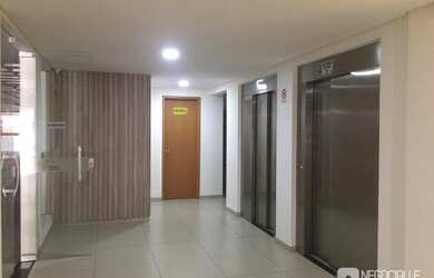 Imagem 3: Apartamento com 3 dormitórios à venda, 80 m² por R$ 252.000,00