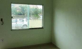 Imagem 4: Casa para venda possui 120 metros quadrados com 2 quartos em Três Vendas - Araruama - Rio