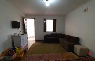 Imagem 3: Casa para venda tem 217 metros quadrados com 5 quartos em Estreito - Florianópolis - SC