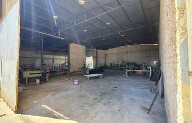 Imagem 6: Prédio com galpão em Jales - SP