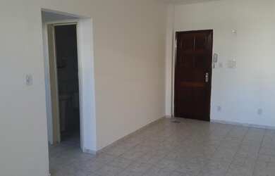 Imagem 3: Apartamento para aluguel possui 45 metros quadrados com 1 quarto em Dois de Julho - Salvad