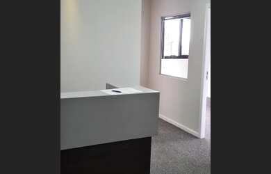 Imagem 3: Sala/Conjunto para aluguel com 73 metros quadrados em Auxiliadora - Box - Portaria 24 hora