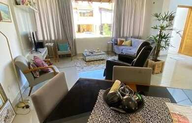 Imagem 3: Porto Alegre - Casa Padrão - Hípica