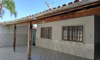 Imagem: Casa para venda tem 300 metros quadrados