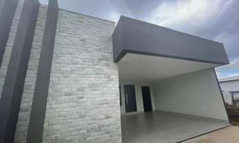 Imagem: Casa térrea nova com 3 suítes - Condomínio