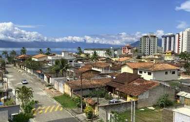 Imagem 3: Apartamento à apenas 200 metros da praia Martim de Sá em ótima localização