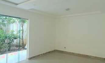 Imagem 6: EXCELENTE OPÇÃO, CASA INDIVIDUAL, 4 QUARTOS COM AMPLO TERRENO NO MELHOR DE ITAPUÃ